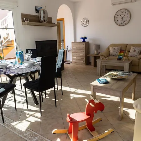 Perfect For Family Holidays With Private Pool, Near Beach And Golf- Villa Ashley Costa De Antigua Esterno foto