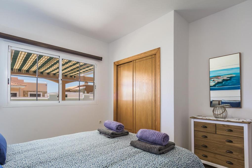 Perfect For Family Holidays With Private Pool, Near And Golf- Ashley Costa De Antigua