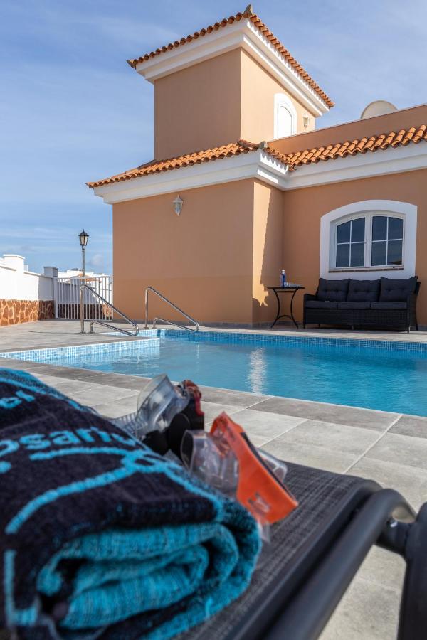 Perfect For Family Holidays With Private Pool, Near And Golf- Ashley Costa De Antigua