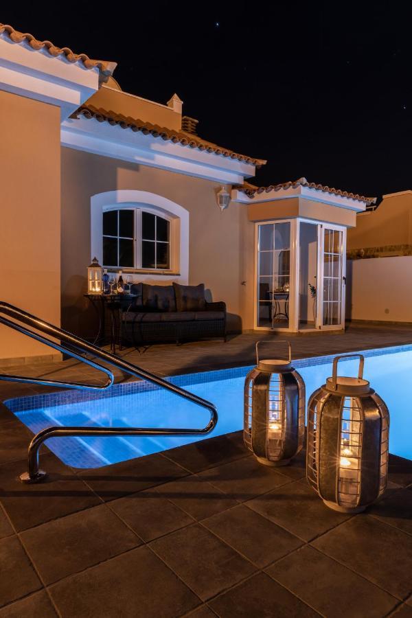 Perfect For Family Holidays With Private Pool, Near And Golf- Ashley Costa De Antigua